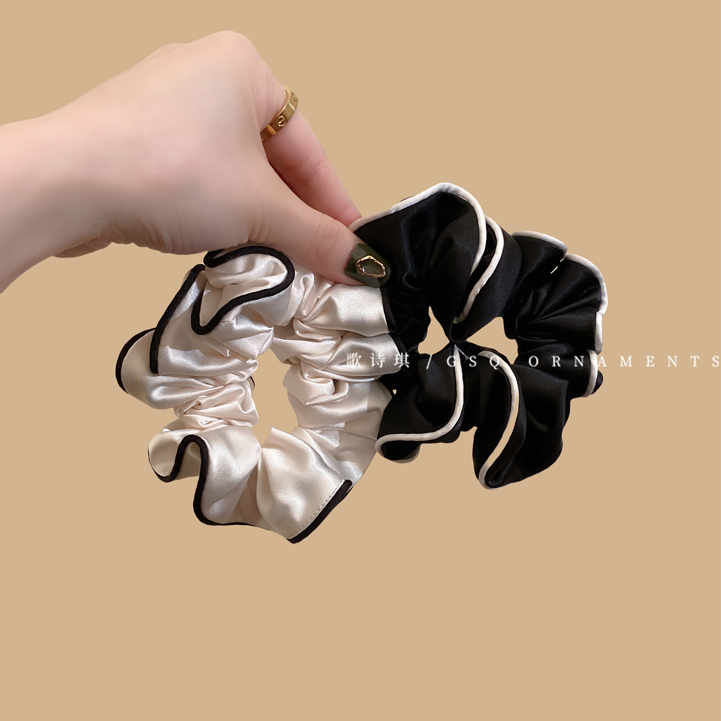 Korean-style high-end black ear-trimmed satin small intestine hair band, high-quality hair with less volume, fabric headband, ponytail hair accessory for women