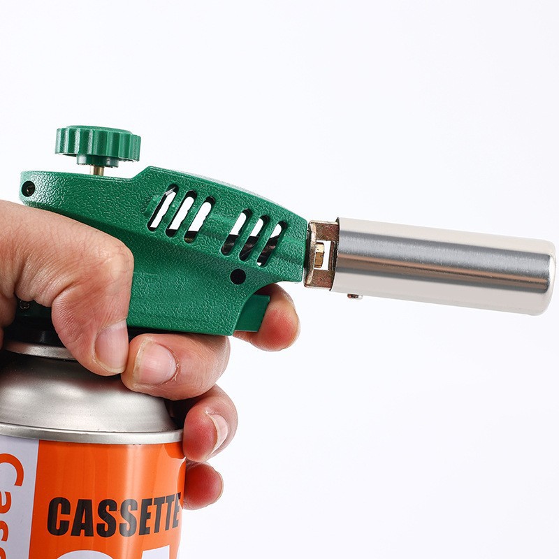 Portable card-type windproof metal welded card-type gas cylinder igniter, household pig hair burning outdoor barbecue igniter Application Scenario