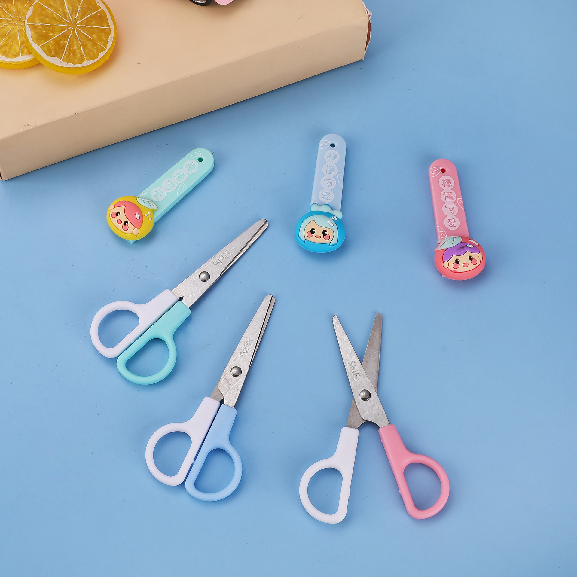 Pioneer 1256 Cartoon Student Scissors Office Art Paper-cutting Handicraft Scissors with Protective case scissors Application Scenario