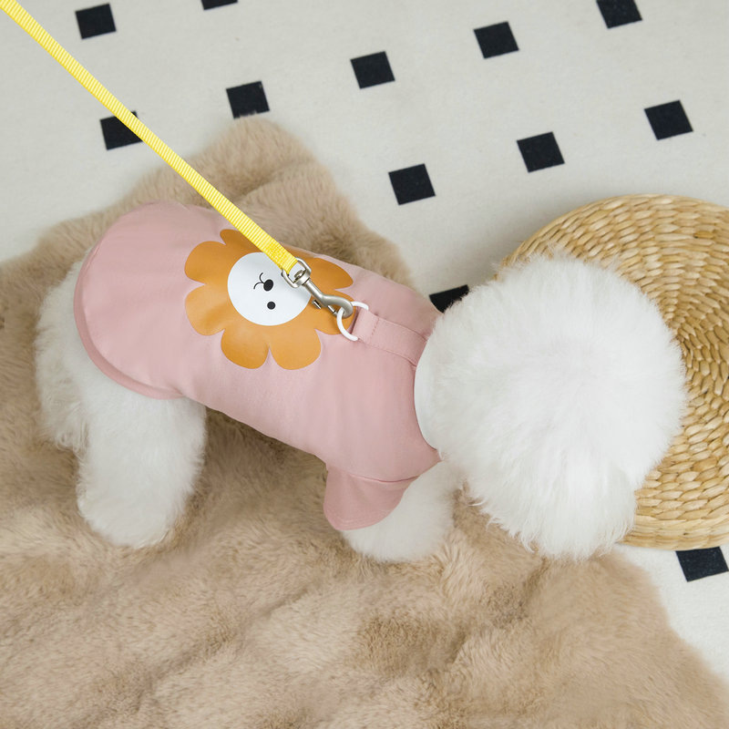 Summer dog clothing, thin T-shirt, fashionable striped Teddy Pomeranian vest, small dog pet sunshine T-shirt Application Scenario