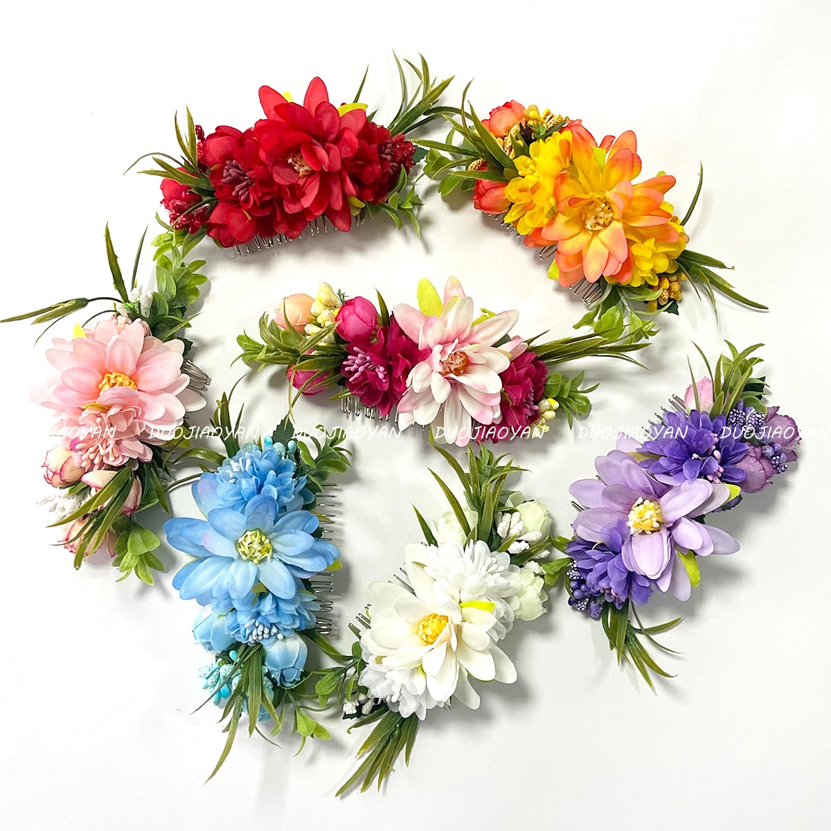 The new forest-themed flower hair comb from Europe and America exudes a high-end look. The bride's photo headwear is super ethereal. The realistic flower bun hair accessory is cross-border Specification drawing