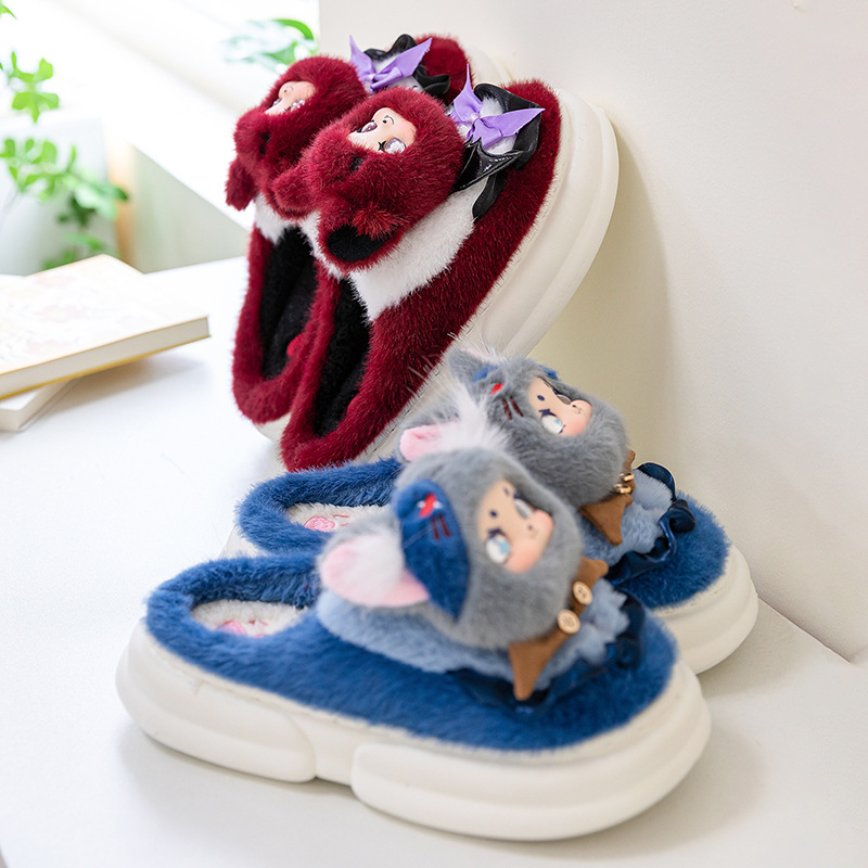 新款狼人杀毛绒玩具拖鞋系列保暖加绒厚底室内家居可穿跨境批发产品图