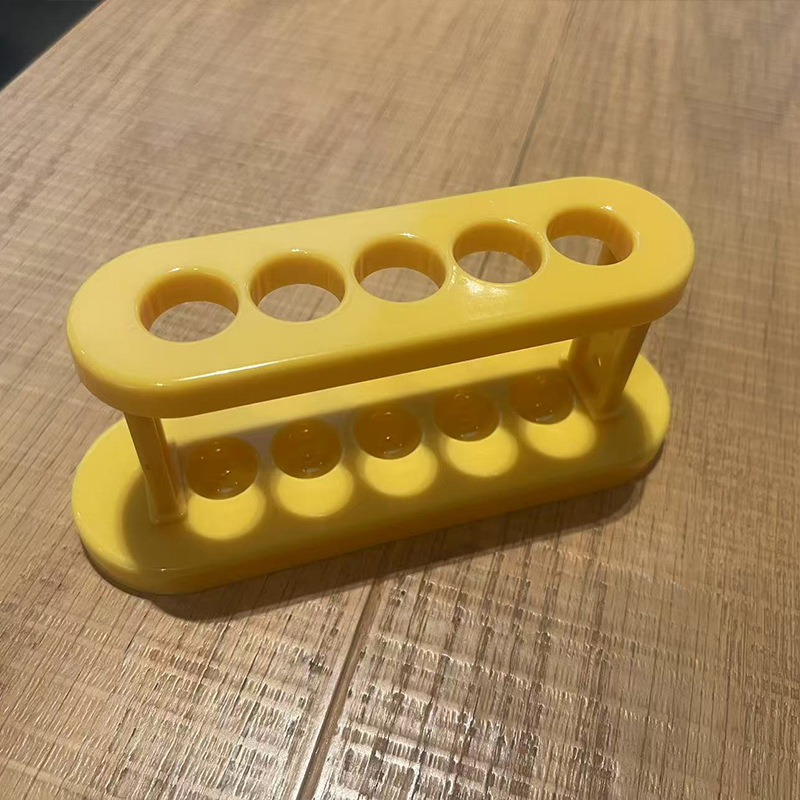 Children's science experiment 5-hole test tube rack material package, plastic test tube rack, chemical accessories, kindergarten teaching AIDS and toys Application Scenario