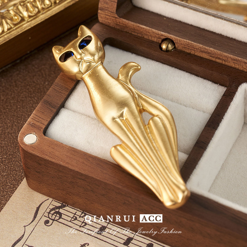 欧美时尚新款卡通小猫造型个性胸针复古质感轻奢胸针中古法式批发