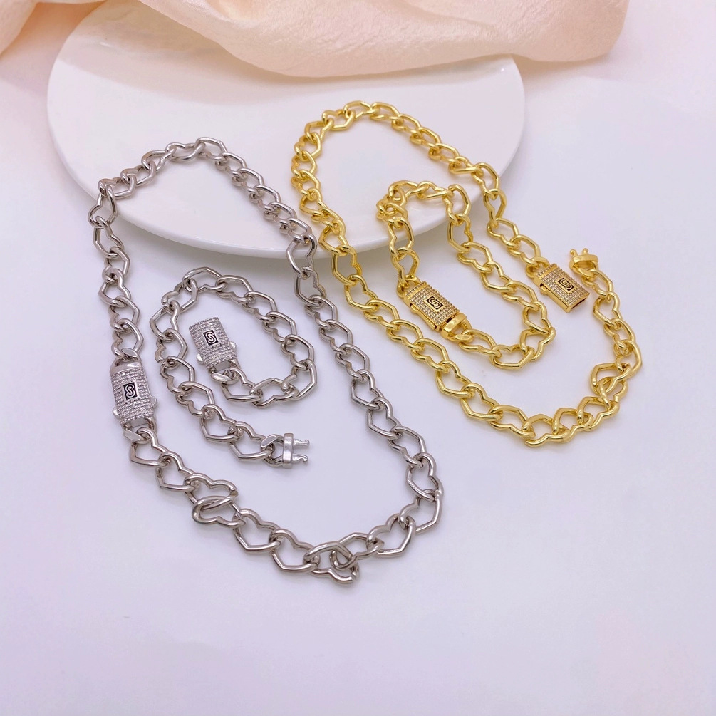 New Cuban chain men's gold copper-plated 18K gold, European and American fashionable, simple and high-end bracelet necklace accessory details Picture