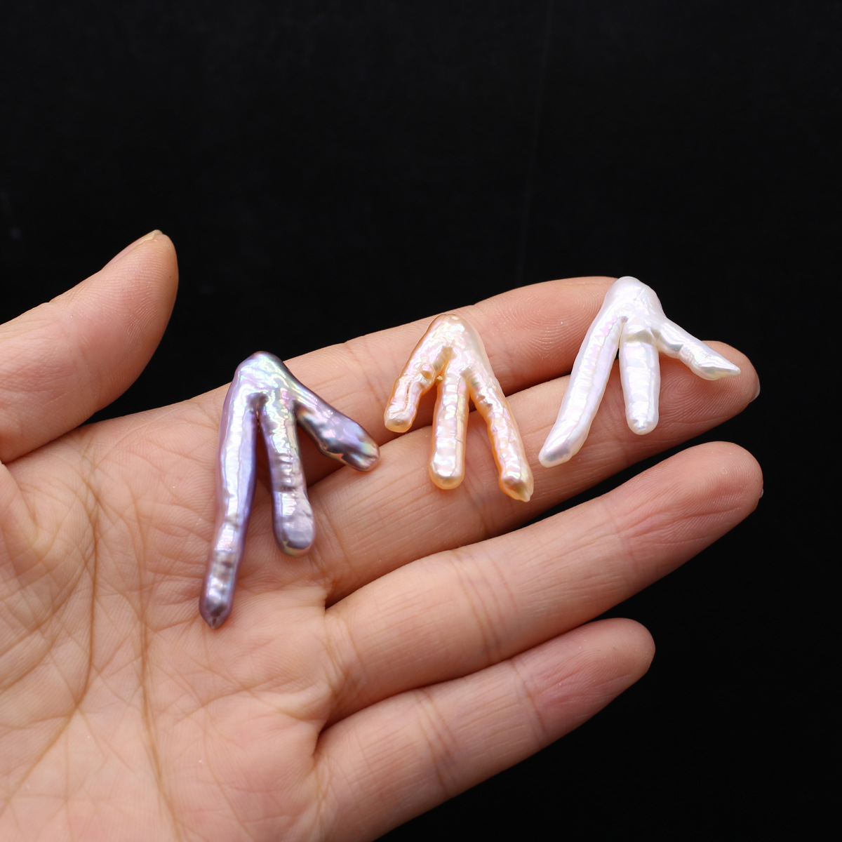 Natural freshwater pearl irregular-shaped Baroque chicken feet Baroque details Picture