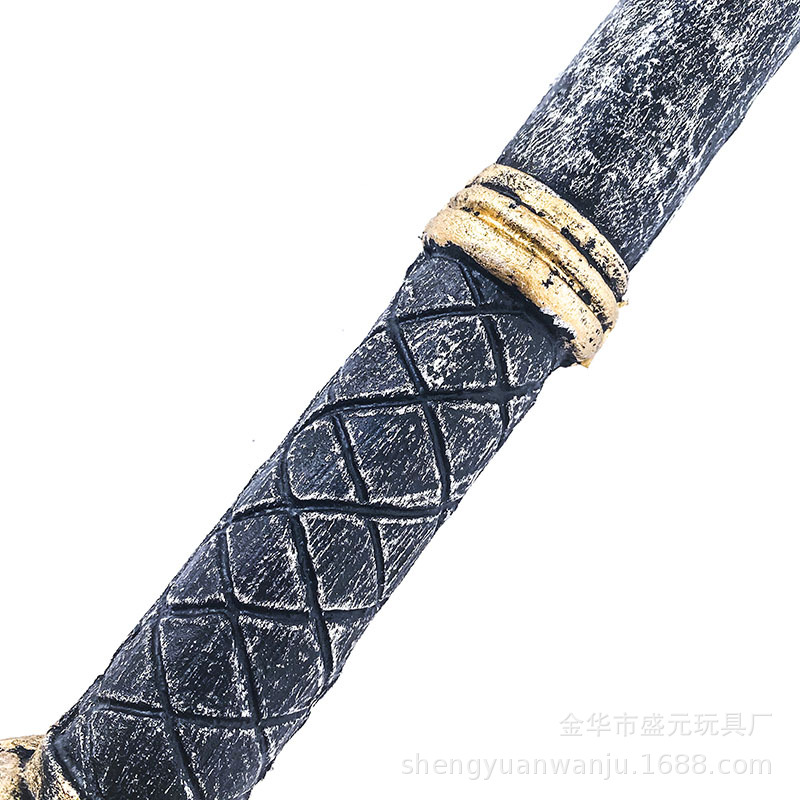 Halloween weapons, double-sided axes, film and television weapons, Ghost Festival props, PU foam axes, children's toys, axe models Application Scenario