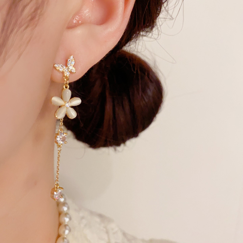 French light luxury fashion, versatile super flash zircon butterfly cat's eye stone flower tassel earrings, original manufacturer Specification image