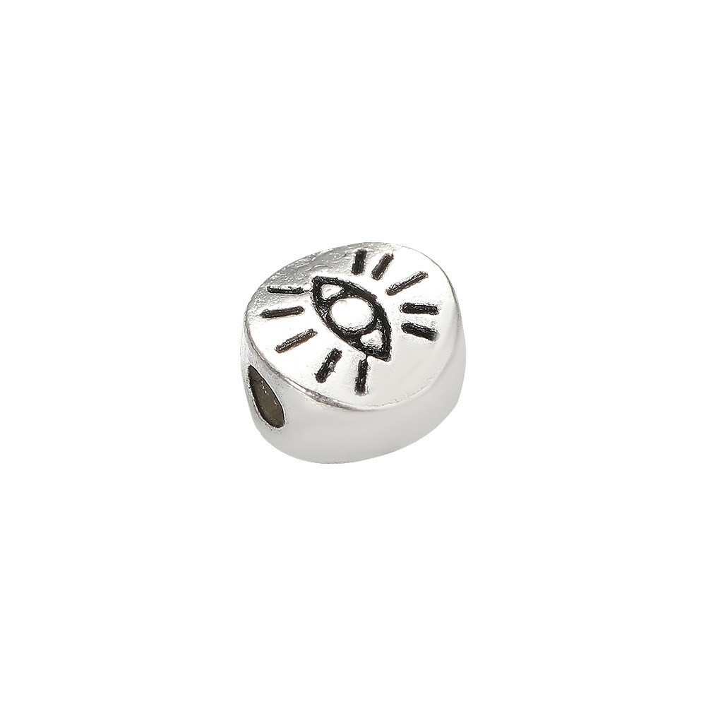 Cross-border classic and personalized alloy eye flat spacer beads, retro imitation silver wholesale pendants, bracelets, necklaces, clothing accessories Item Picture