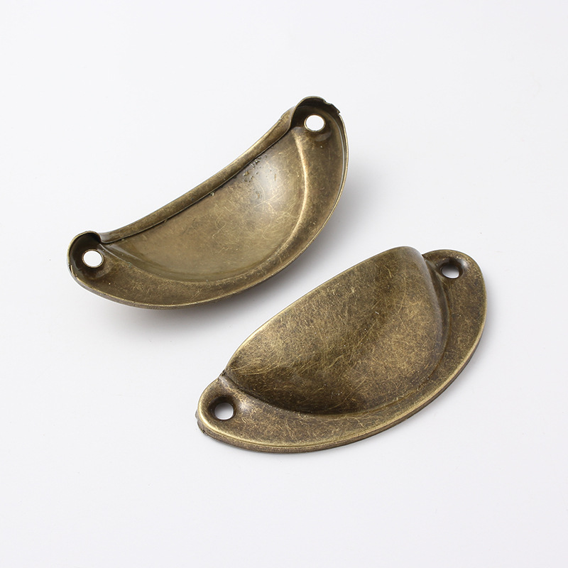 The manufacturer offers zinc alloy shell handles, American retro drawer and cabinet handles, and shell semi-circular buckles in stock details Picture