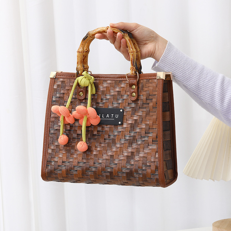 2025 nuevo verano tailandés cesta bolsa portátil francés bolso tejido a mano mujer bolsa de gran capacidad tote Specification image