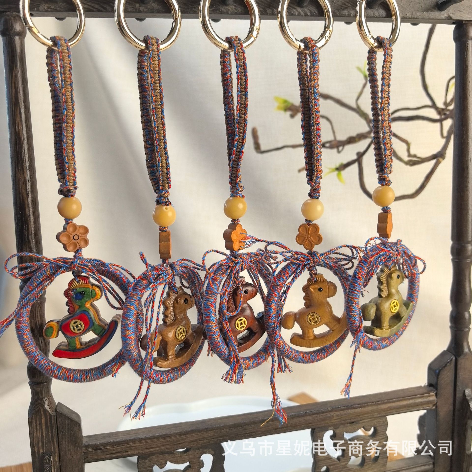 Wholesale of best-selling solid wood rainbow rocking horse, immediate wealth, carousel, zodiac year creative bag pendants, mobile phone pendants, keychains Specification image