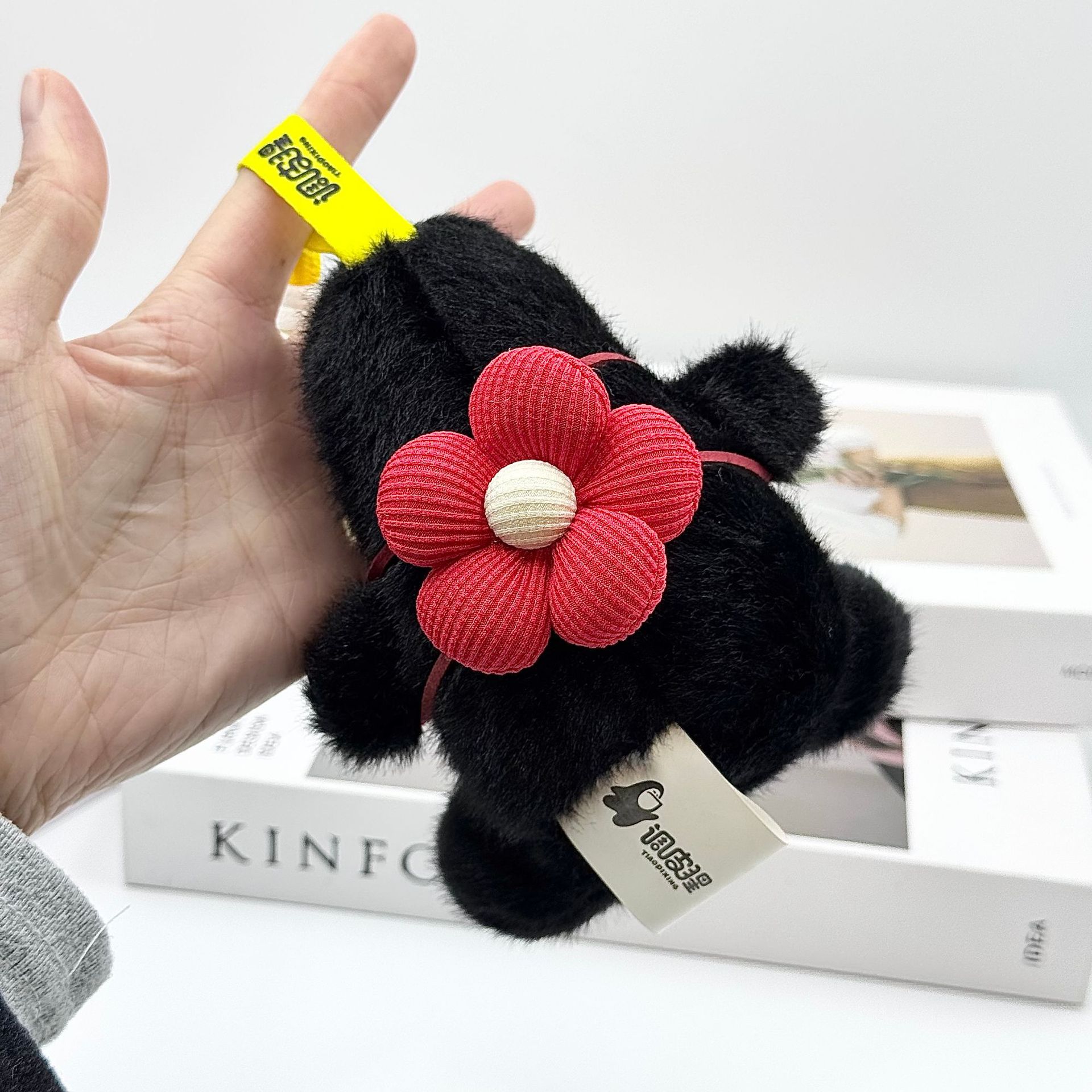 Naughty ape plush toy, keychain, cute girl bag, hanging decoration, coconut tea and coffee doll, plush accessories Specification image