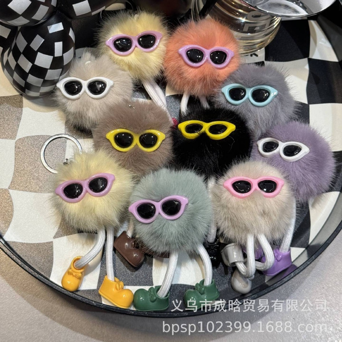 长腿毛绒挂件ins风小众情侣款学校活动娃娃机礼品钥匙扣书包墨镜