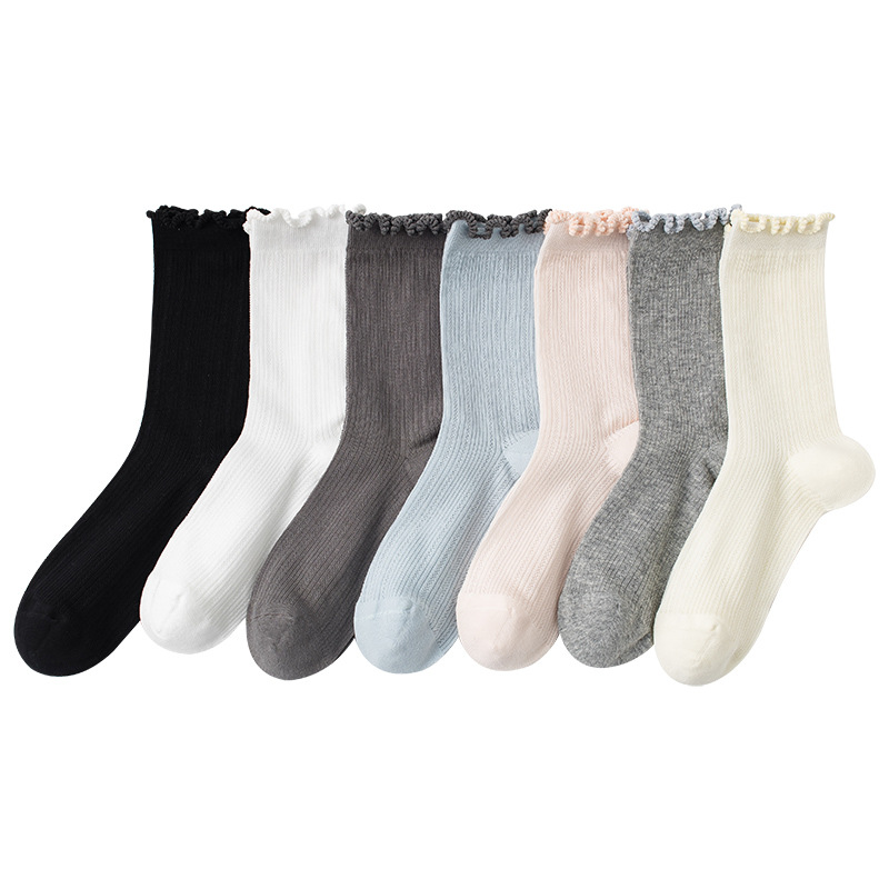 White socks for women in summer, thin, cut-out mid-calf socks, fresh and slimming, sweet lace socks, boneless pile cotton socks Item Picture