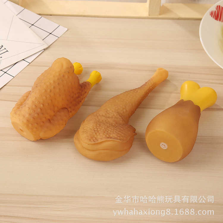 New pet toy chicken with a lower body shape, pvc biting toy, creative voice, street stall supply, wholesale pet dog details Picture