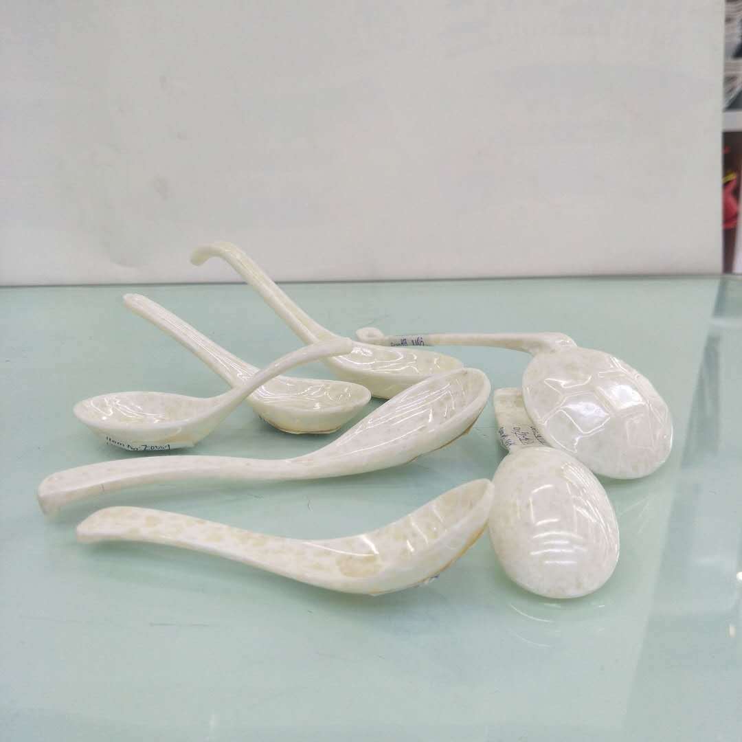 Melamine tableware, small spoons, water cups, tea cups, salad bowls, imitation porcelain spoons, short and long handles details Picture