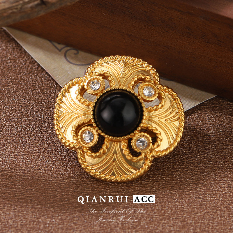 European and American retro heavy industry flower brooches for women, alloy diamond-encrusted ancient gold pins, large collar pins for suits, and accessories for men and women Specification image