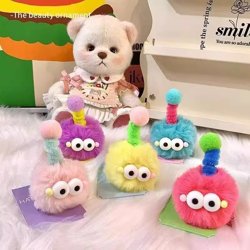 可爱毛球发夹大眼睛丑萌娃娃煤球头饰女童卡通搞怪个性鸭嘴夹产品图