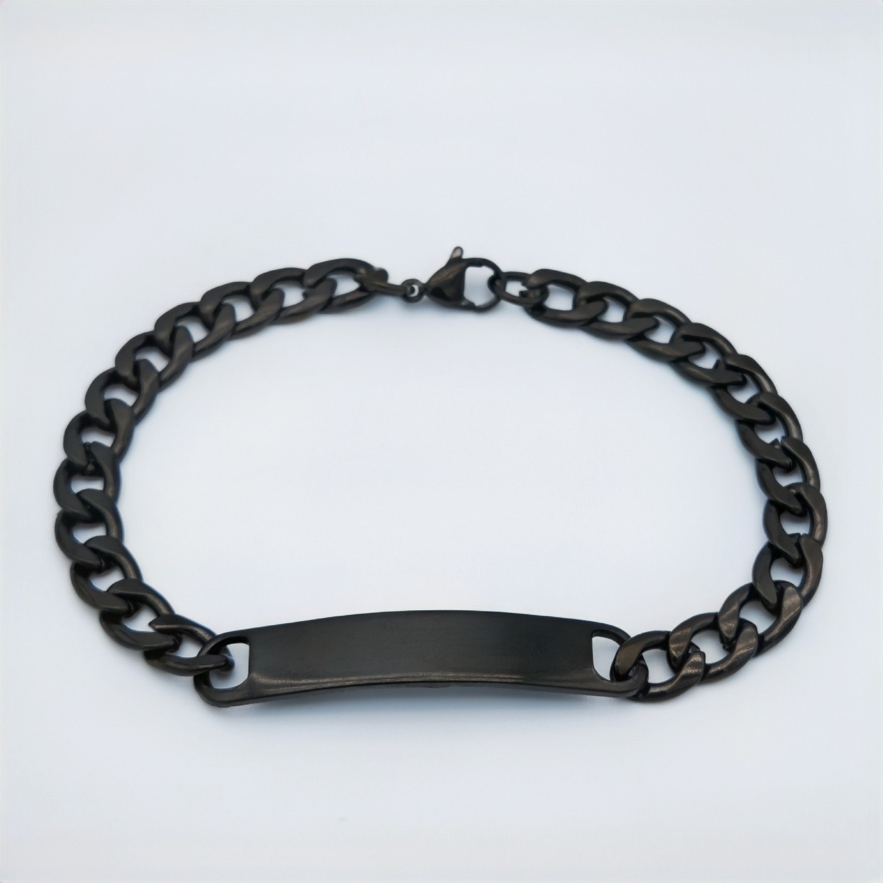 Titanium steel curved brand bracelet advertising logo personalized DIY engraved bracelet for men and women NK chain couple bracelet stainless steel Application Scenario