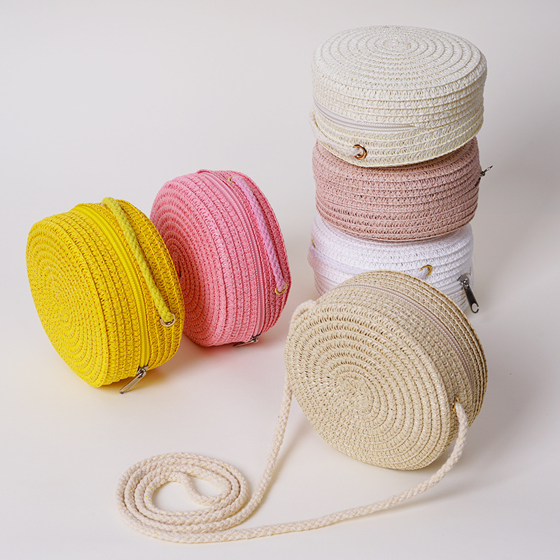 Cross border grass bag niños bag grass bag shell vacation bag verano nuevo estilo niñas playa playa moda moda moda diagonal cross pequeño bolso bolso de grass hecho a mano Application Scenario