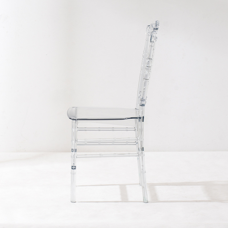 The Starry Hotel's banquet hall features transparent crystal bamboo joint chairs and outdoor garden wedding plastic simple transparent acrylic chairs details Picture