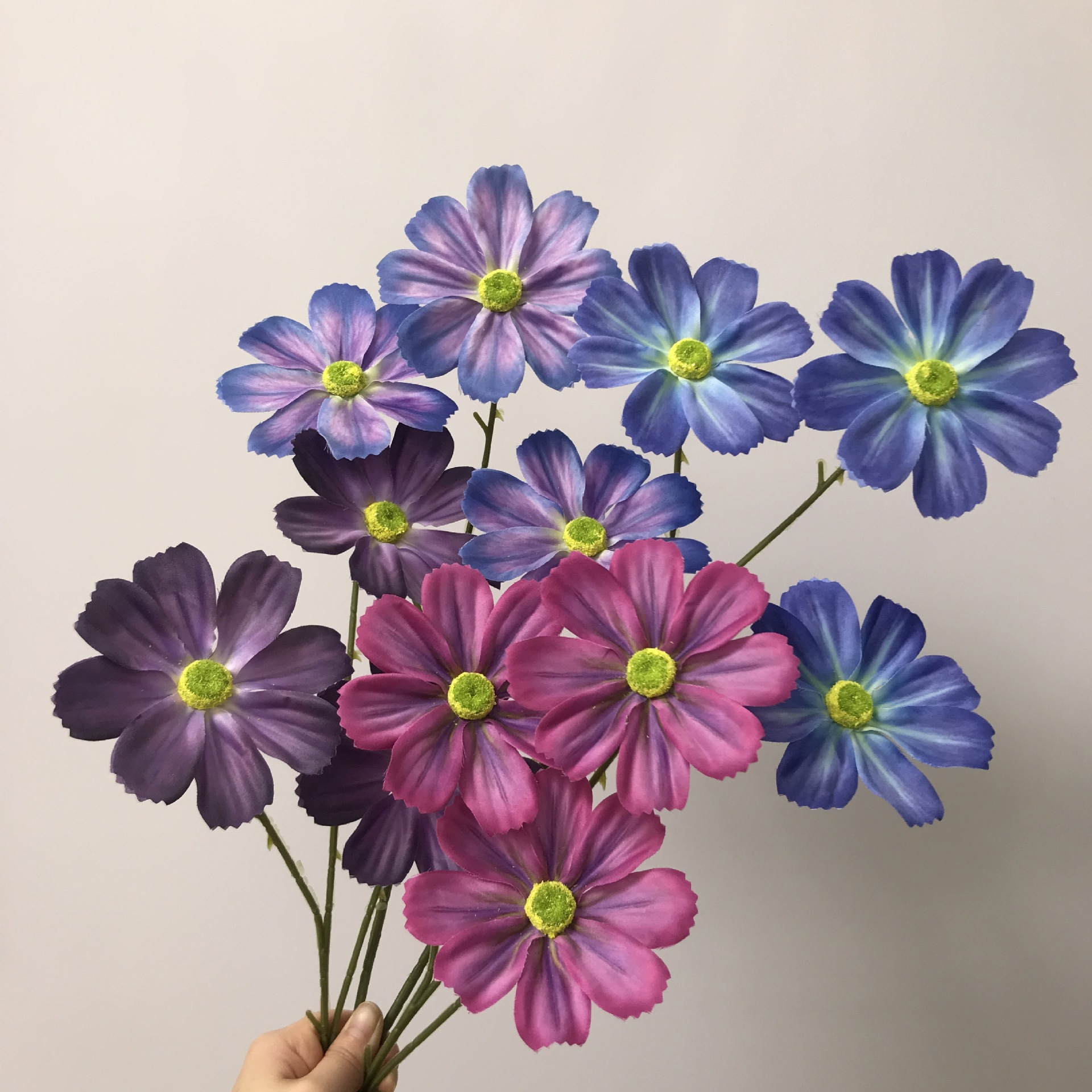 高级感逼真三头格桑花太阳花婚庆仿真花婚礼吊顶路引花地排花假花细节图
