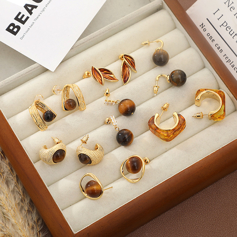 饰品/耳饰/耳环/锆石微镶毛坯耳环/锆石耳饰细节图