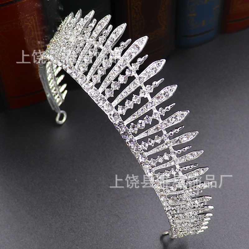 Korean-style water diamond crown for export, rose gold bride wedding dress, wedding hair accessory, children's princess birthday crown Application Scenario