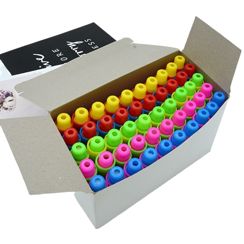 Children's teacher hand-protecting chalk case, non-dirty hands, non-magnetic chalk case for teaching and writing, box-packed plastic chalk holder, stationery Item Picture