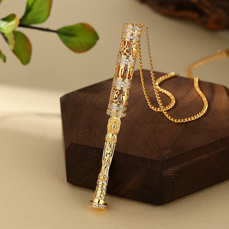 Copper gold-plated portable Buddha necklace with filaments and rhinestone, six-character maxim, Chinese style design, 2025 new model details Picture