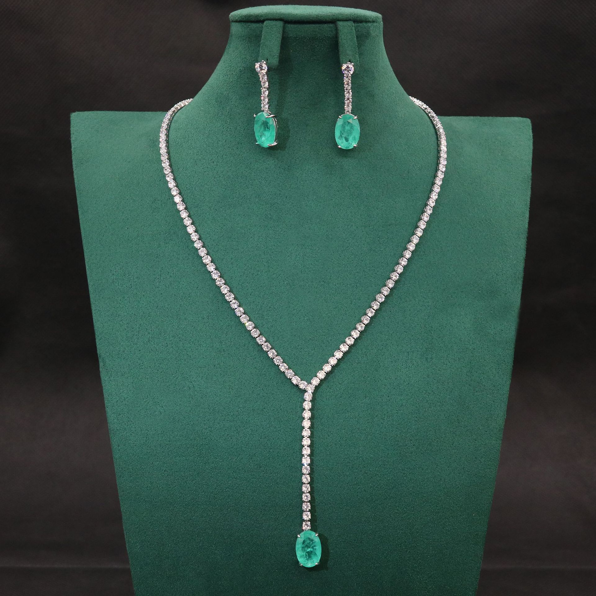Necklace, women's colored gemstone, bride, zircon necklace, earrings, high-end jewelry set, ruby and egg surface pendant, factory approval Application Scenario