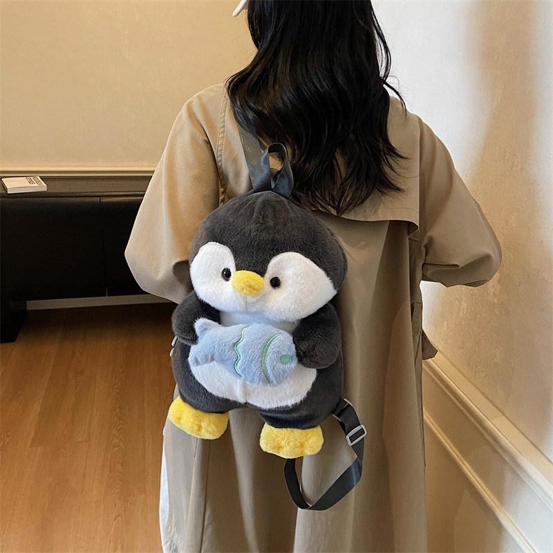 New super cute and adorable penguin doll plush backpack, new sweet and unique cartoon backpack for girls Specification image