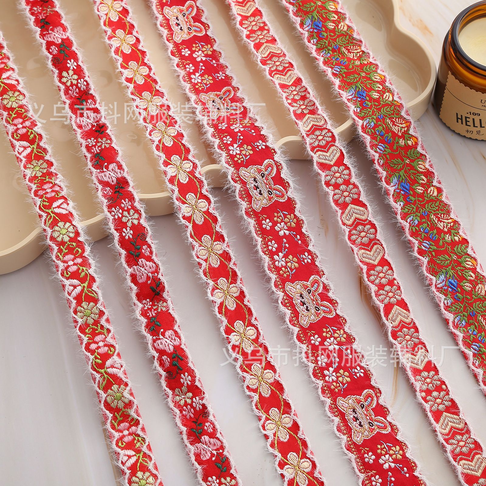Wholesale of animal pattern, traditional Chinese style, festive, bright red, fringed, ethnic style embroidery ribbons, jacquard webbing, and other clothing accessories Specification image
