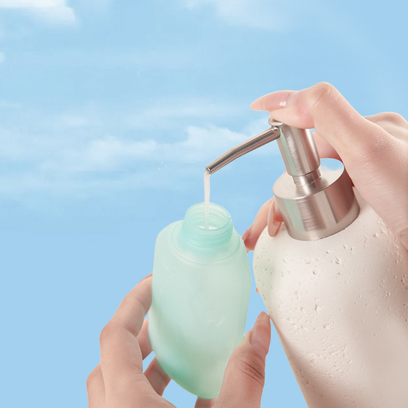 旅行分装瓶4件套分装收纳瓶化妆品沐浴液洗面奶软管分装按压喷瓶细节图