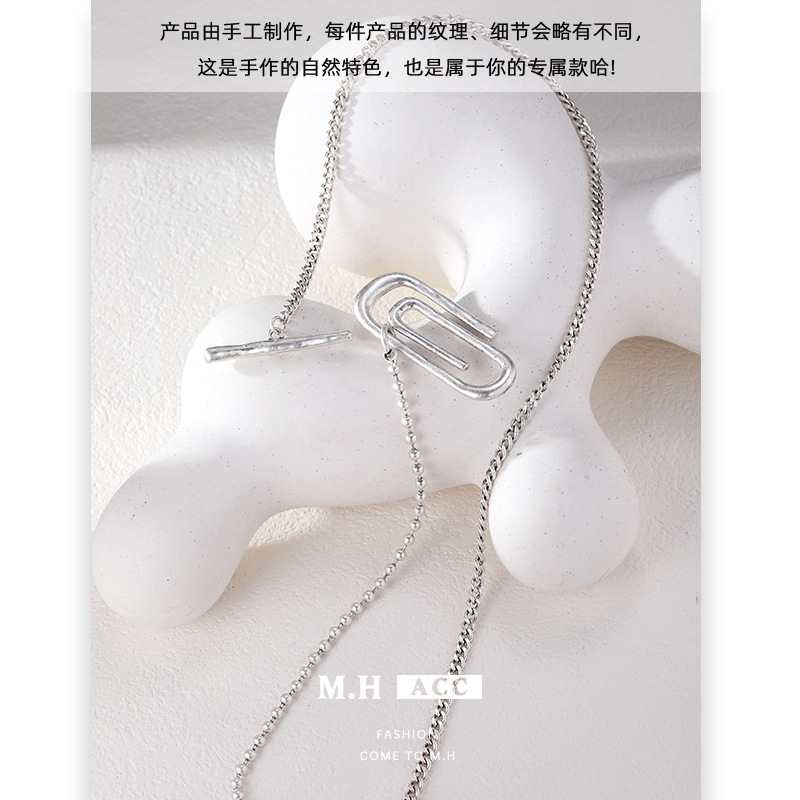 Paperclip geometric necklace for women, simple and cold style, light luxury and high-end elegance, collarbone chain, original design necklace Application Scenario