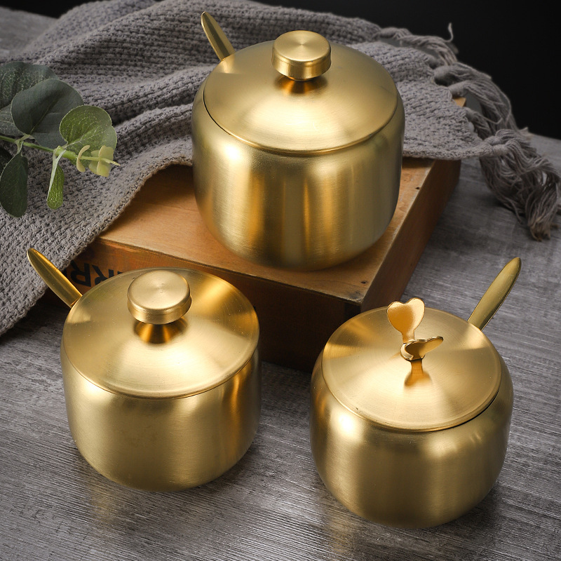 Thickened steel, food-grade stainless steel seasoning jars, tea jars, tinplate jars, plates, kitchenware Application Scenario