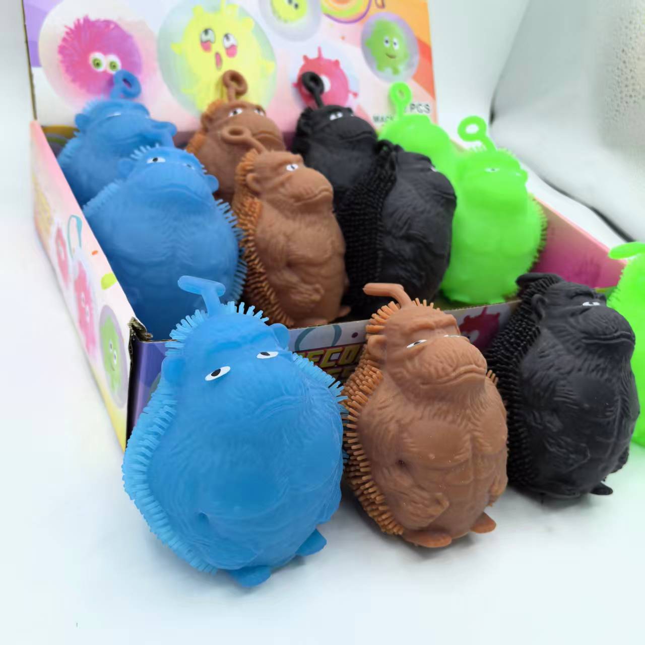 Wholesale of cartoon gorilla glowing inflatable fluffy balls for children's stress-relieving toys from the manufacturer Application Scenario