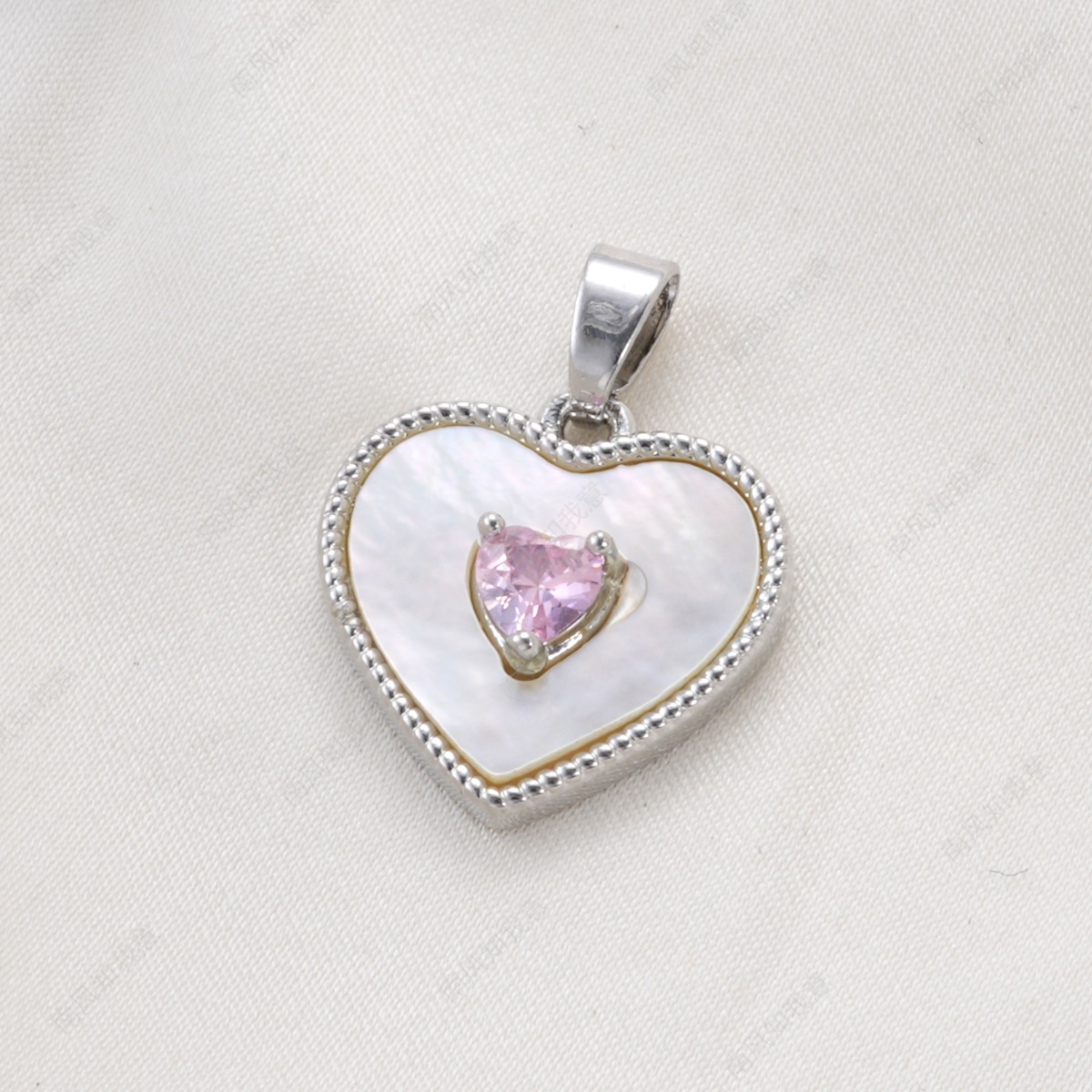 Copper-plated 18k high color retention, zirconium-inlaid white shell heart pendant, pearl necklace, clasp, light luxury DIY jewelry accessory Specification image
