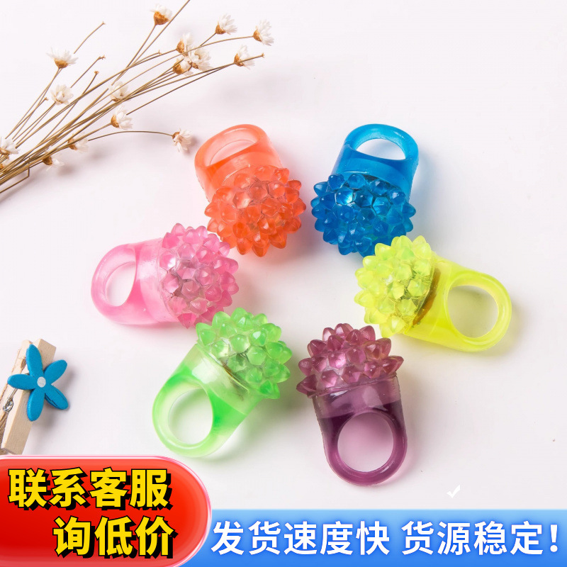 Strawberry ring, luminous ring, soft rubber LED ring, luminous ring, lantern flower ring, ball and party supplies
