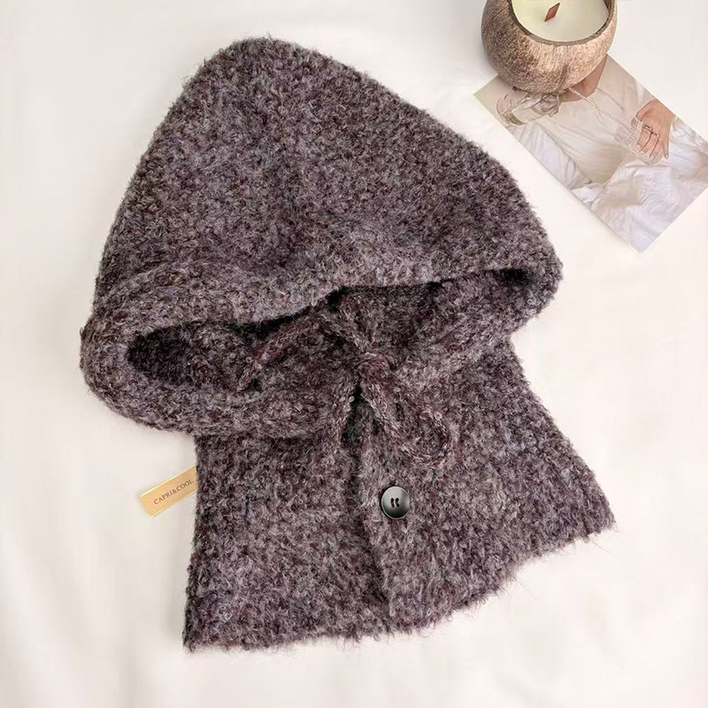 The Balacrafa hat is a winter Korean-style scarf and hat all-in-one warm and ear-protecting Korean-style knitted Lei Feng hat trend Item Picture