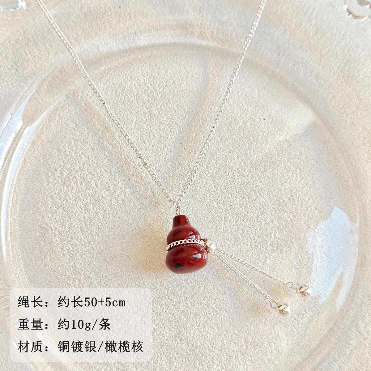 New Chinese-style natural stone gourd pendant sweater chain, light luxury and high-end feel, simple and long necklace in Chinese style, clothing accessories details Picture