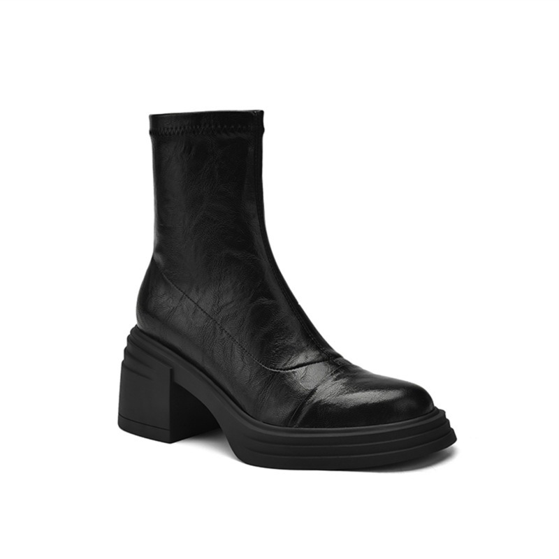 中筒靴/靴子/短靴高跟/高筒靴女秋冬/短靴子白底实物图