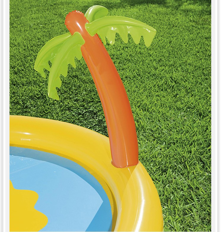Children's inflatable swimming pool water play set, inflatable bed, sofa chair, glass sand circulating water mattress Application Scenario