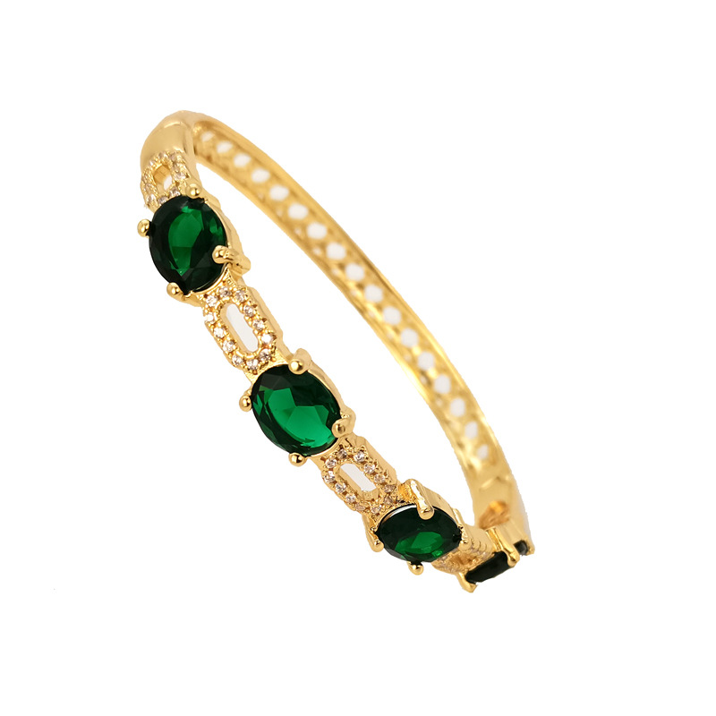 Emerald diamond-encrusted exquisite bracelet, real gold electroplated fashionable and light luxury style bracelet, hot-selling jewelry wholesale Item Picture
