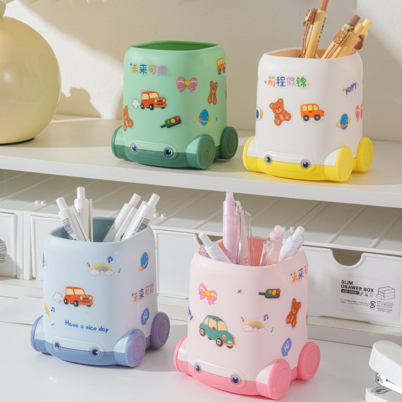 Creative cartoon car pen holder, cute and good-looking, student desktop stationery, multi-functional large-capacity storage bucket Application Scenario