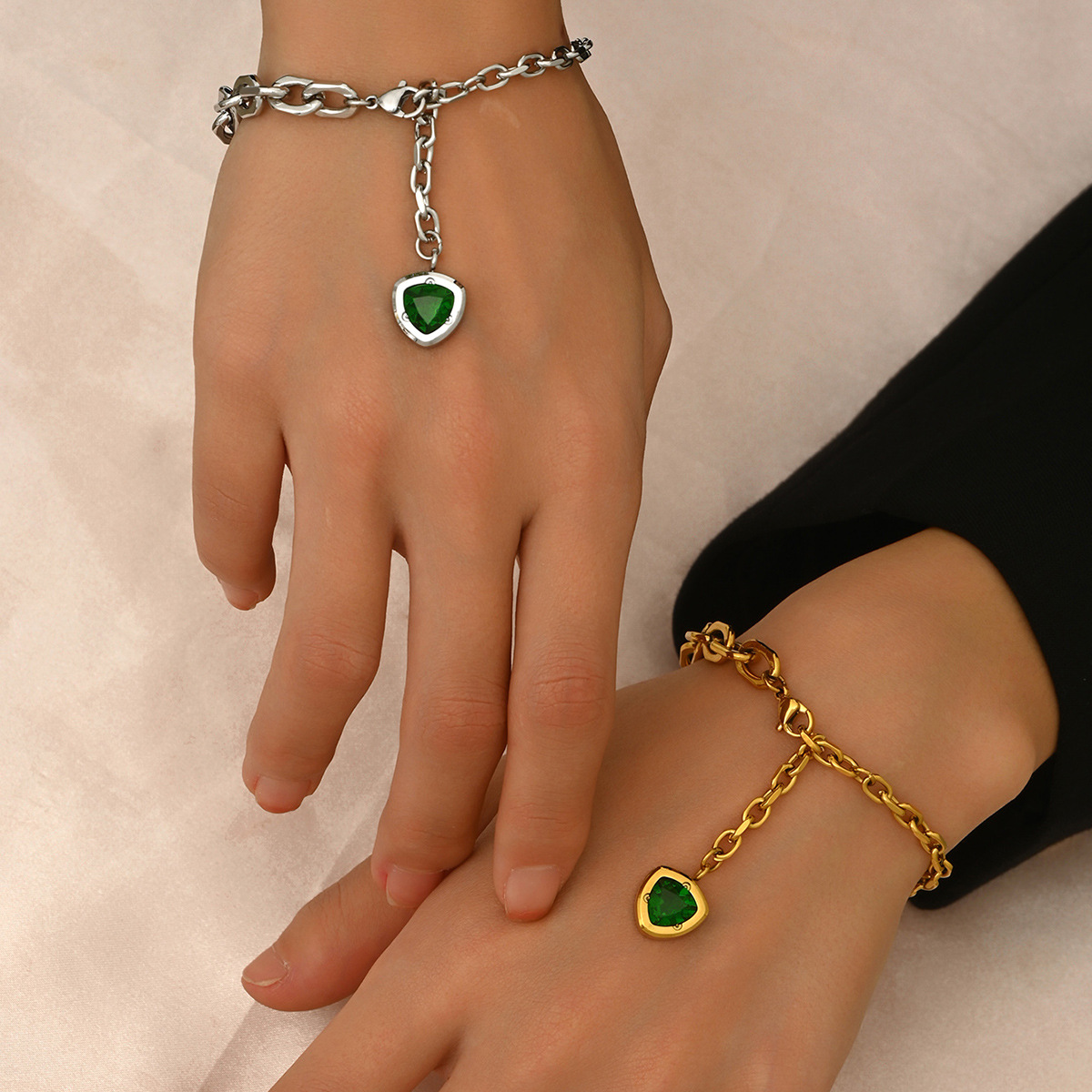 手链/红绳/手链女/水晶手串/沙金产品图