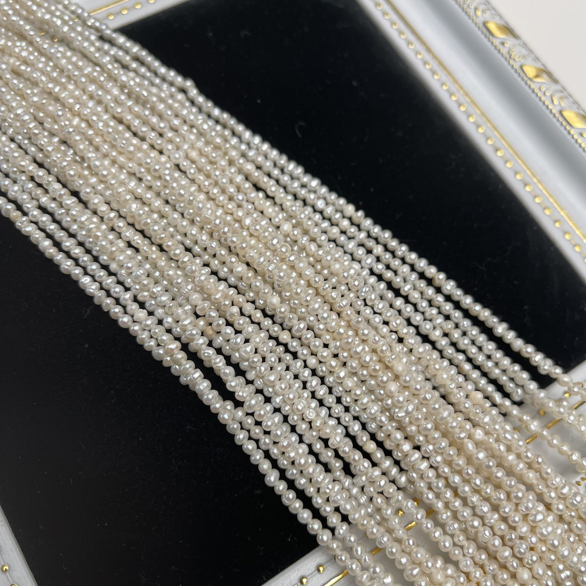 Natural freshwater pearl white beads - specifications 2-3mmDIY bracelet jewelry accessories wholesale handcrafted beading materials Application Scenario