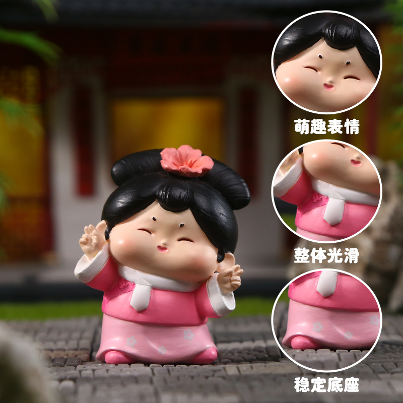 Ancient-style sugar grid figurine, cute desktop resin figurine, Chinese-style cute and fun design sugar grid resin handicraft Application Scenario