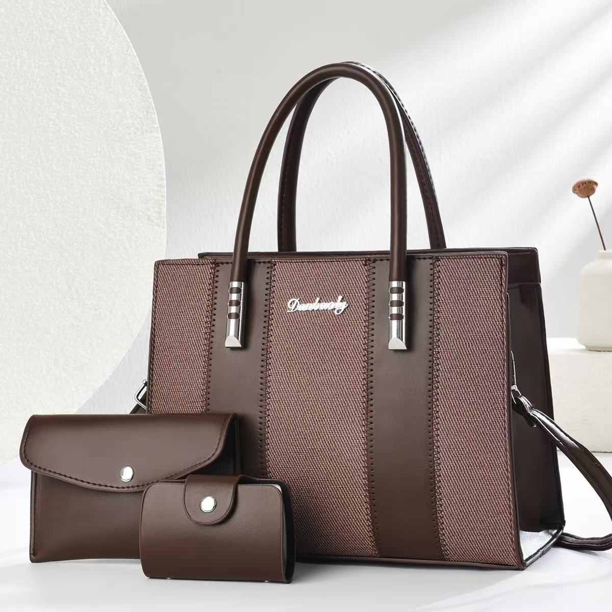 Longxiang pink handbag set: Large handbag, small wallet, card bag, tote bag, men's briefcase, crossbody bag, fashionable and casual bag combination Application Scenario